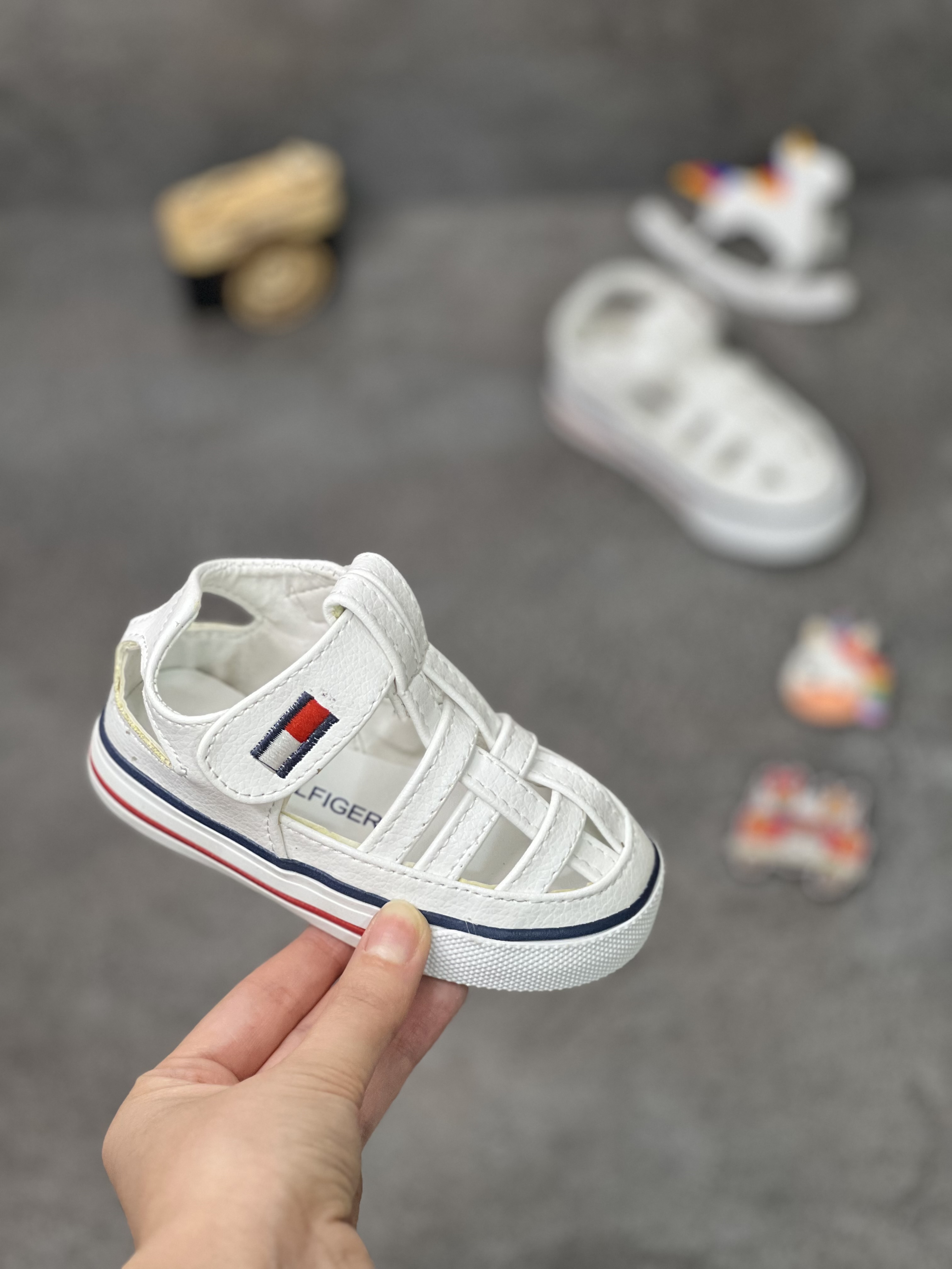 صندل تامی ۱۸۰