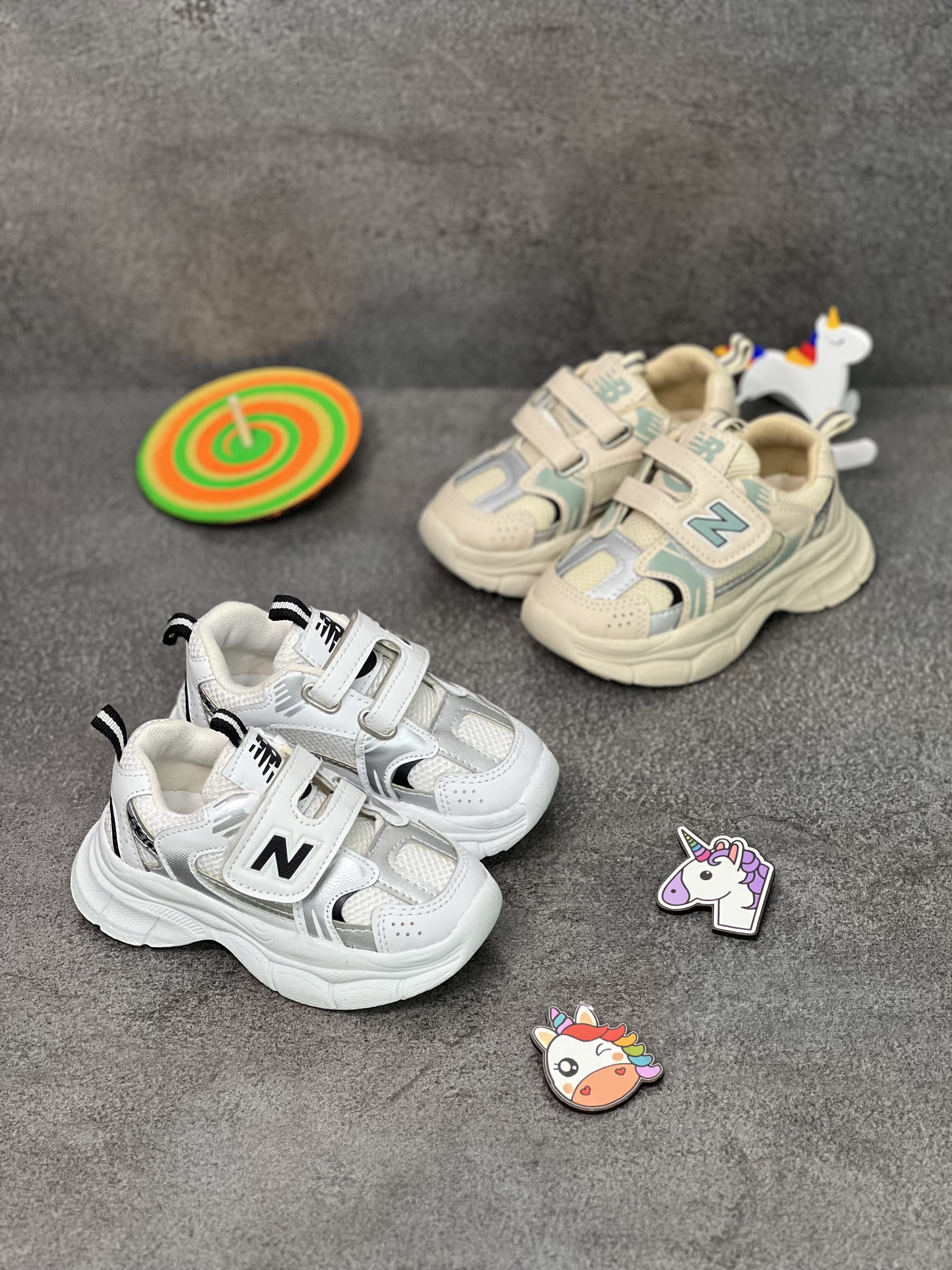 کتونی نیوبالانس ۲۰۱